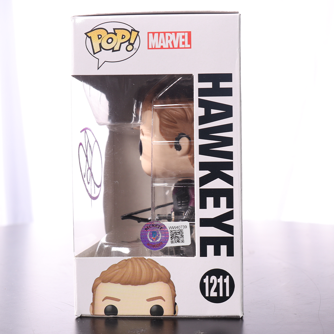 Jeremy Renner Signed "Hawkeye" #1211 Funko POP! Vinyl Figure (BAS Witness)