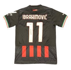 Ziatan Ibrahimovic Signed Milan Jersey (Beckett)
