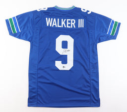 Kenneth Walker III Signed Jersey (Beckett)