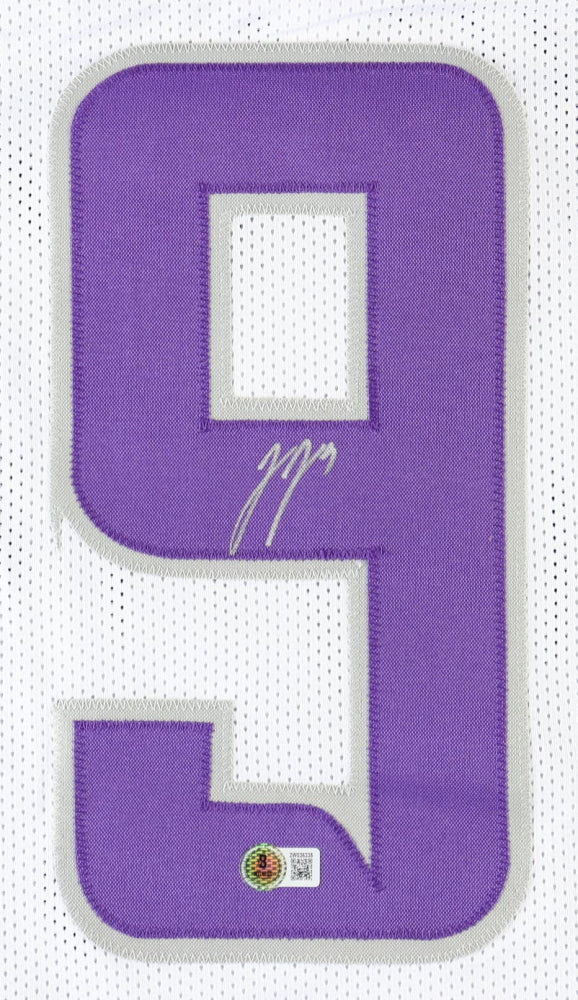 J.J. McCarthy Signed Jersey (Beckett)
