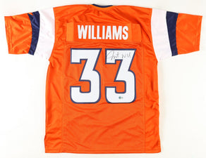 Javonte Williams Signed Jersey (Beckett)