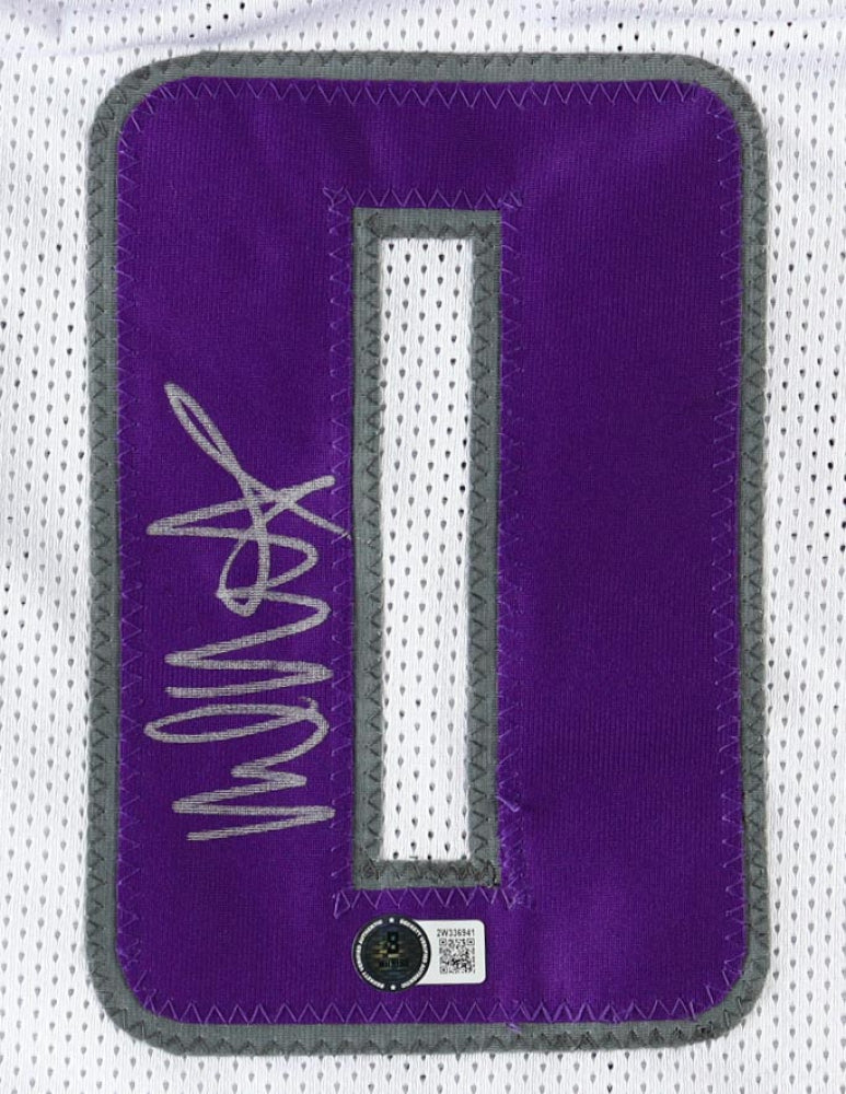 Malik Monk Signed Jersey (Beckett)