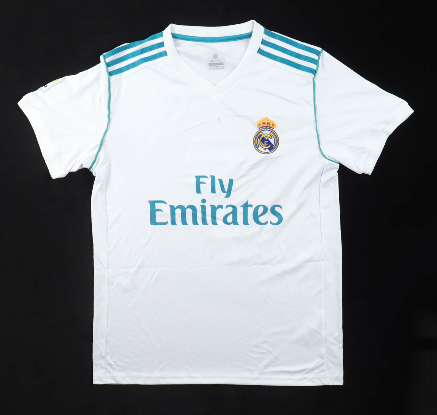 Cristiano Ronaldo Signed Jersey (Beckett Authenticated)