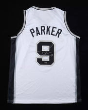 Tony Parker Signed Jersey (Beckett)