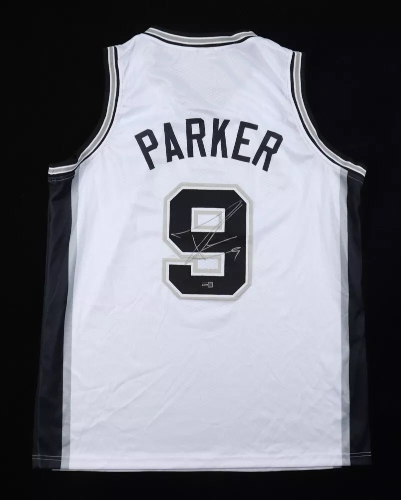 Tony Parker Signed Jersey (Beckett)